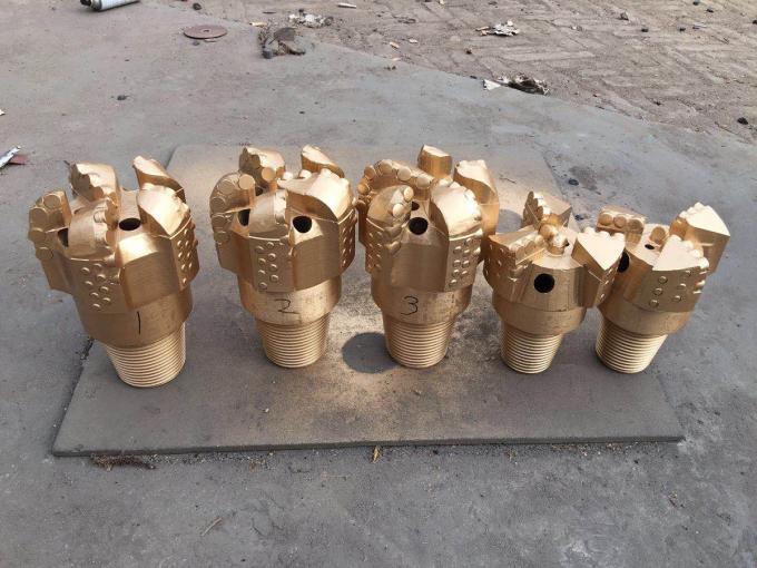 कास्टिंग आरसी हथौड़ा बिट्स रिवर्स सर्कुलेशन ड्रिल बिट अच्छी तरह से ड्रिलिंग के लिए एकदम सही 5