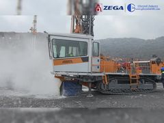 R880L ट्राइकोन रोटरी ड्रिल रिग।