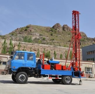 हार्ड रॉक ड्रिलिंग 300m के लिए GL-IIA ट्रक माउंटेड ड्रिलिंग रिग वॉटर वेल मशीनें