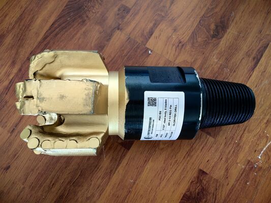 8 1/2 इंच 5 ब्लेड पीडीसी ड्रिल बिट एपीआई आरईजी धागे के साथ पानी के कुएं ड्रिलिंग के लिए