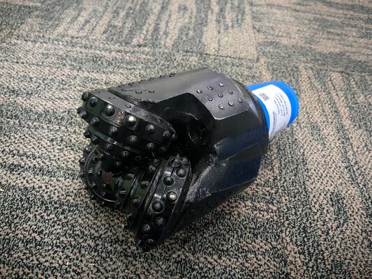 IADC637 6 1/2 इंच टंगस्टन कार्बाइड इंसर्ट के साथ हार्ड फॉर्मेशन ड्रिलिंग के लिए ट्राईकॉन रॉक बिट